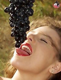 You’re going to experience the strongest emotions looking at grapes on the girl’s clit.